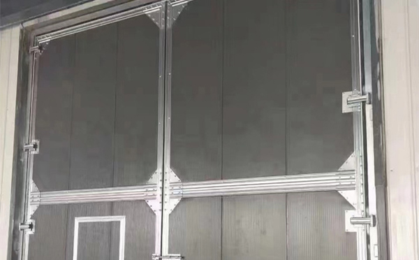 兰州兰州厂房兰州工业门选购与使用指南：打造高效安全的生产环境